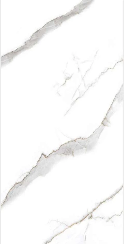 623