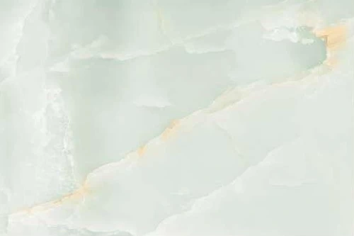 8135